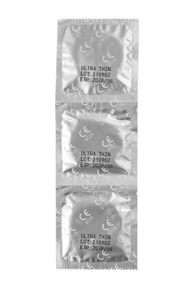 Презервативы Ganzo, ultra thin, ультратонкие, латекс, 18 см, 5,2 см, 3 шт.в пакете Black Edition